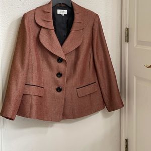 Le Suit Burnt Orange Women’s Jacket